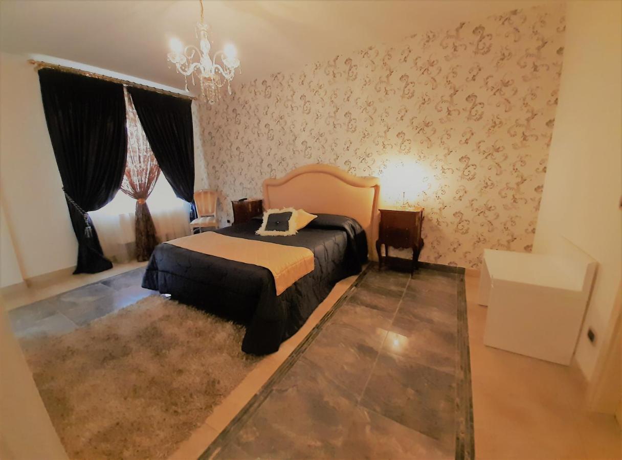 Regina Di Saba - Hotel Villa Per Ricevimenti Grottaminarda Exteriör bild