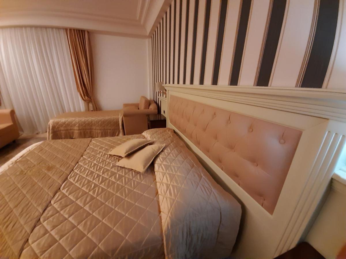 Regina Di Saba - Hotel Villa Per Ricevimenti Grottaminarda Exteriör bild